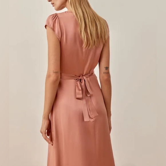 NWT- Reformation Silk Kaye Dress in Praline - Picture 5 of 10